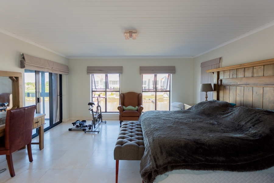 4 Bedroom Property for Sale in Port Owen Western Cape